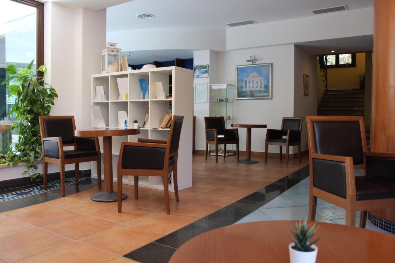 Parco Dei Principi Hotel เพสตุม ภายนอก รูปภาพ